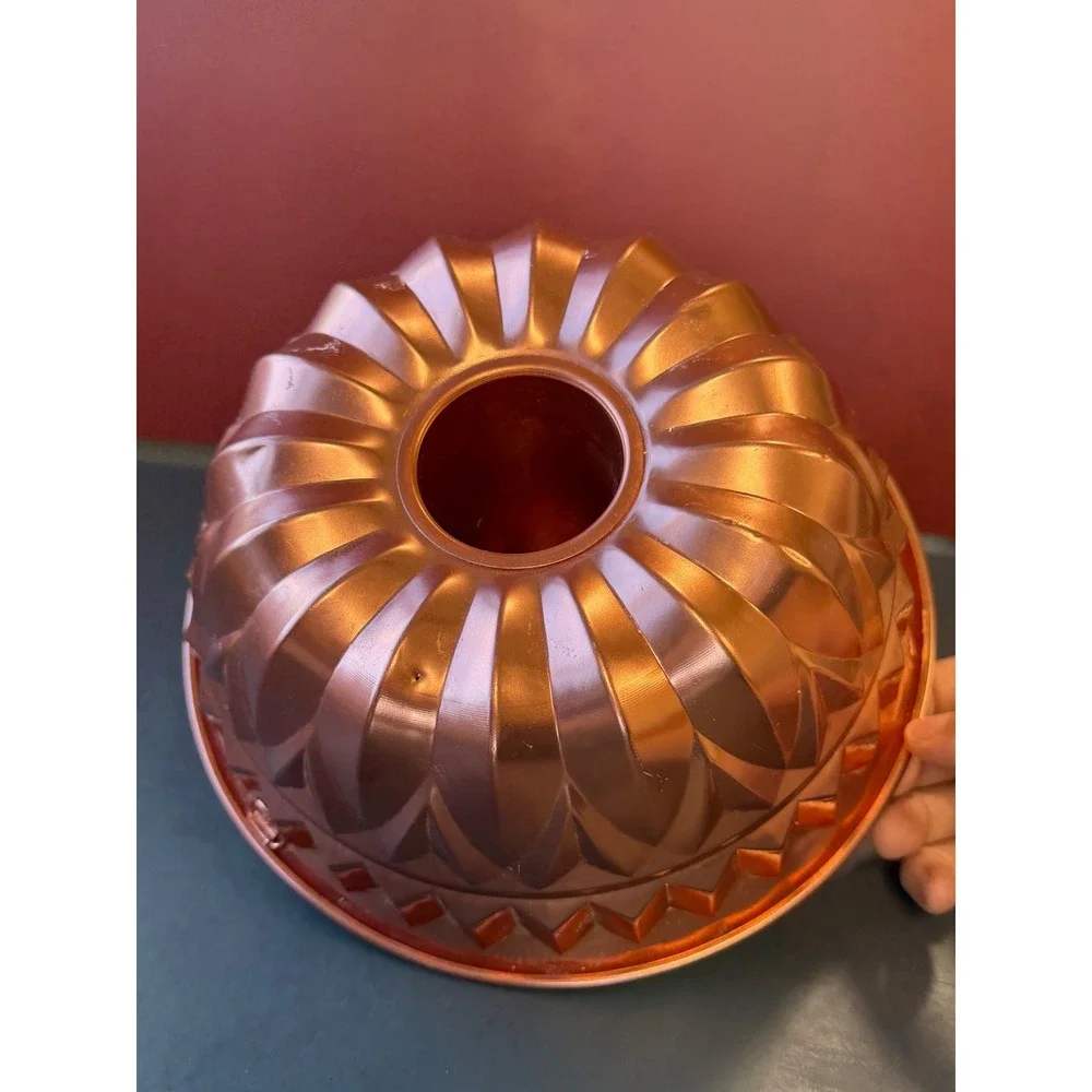 Vintage Coppe Bundt Cake Pan Geometric Floral Mold 9 Inch